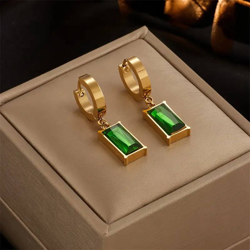 Iselotte Verdain Gold Jewelry Set