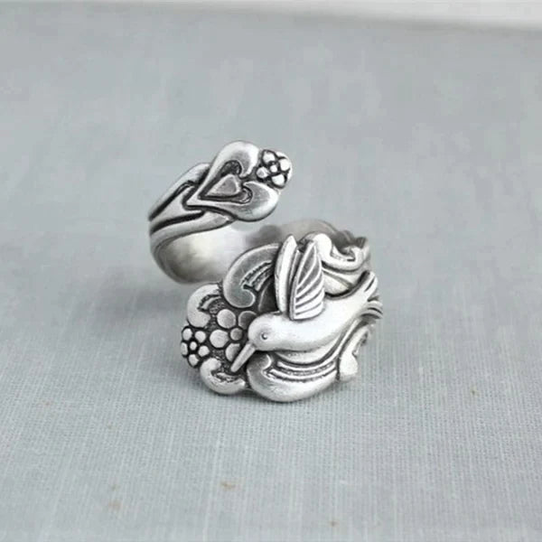 Floral Hummingbird Ring