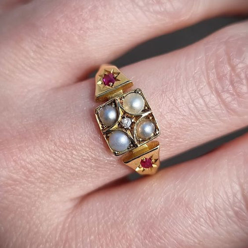 Antique Inlaid Pearl Square Ring