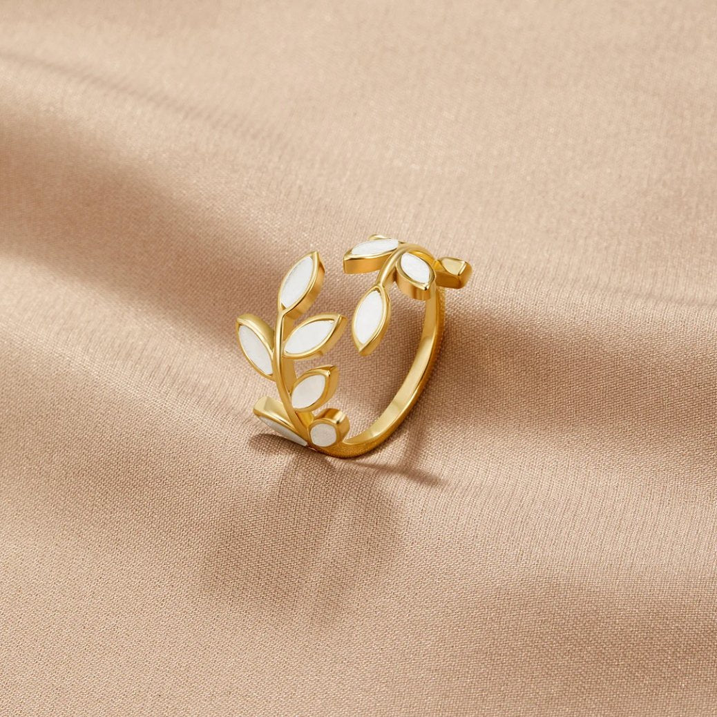 Goldblatt Ring - Serene Collection