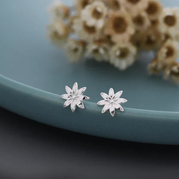 Star Anise-Inspired Stud Earrings