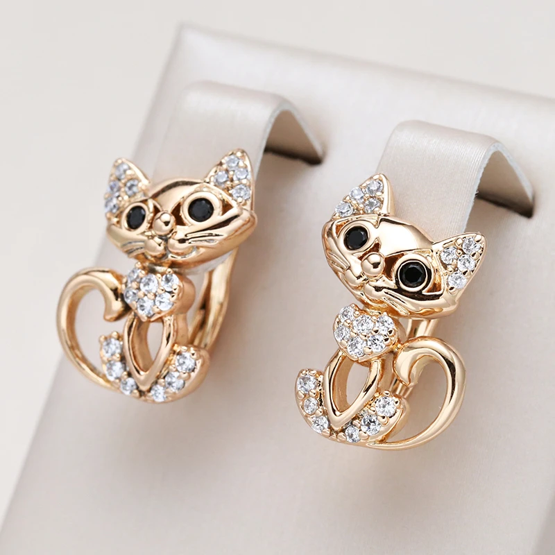 Chic Gold Kitten Earrings