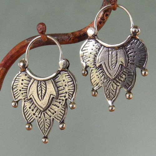 Silver Vintage Leaf Earrings