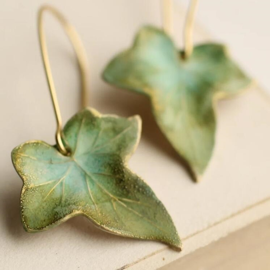 Retro Green Leaf Earrings