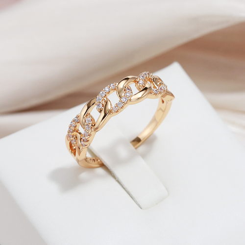 Elegant Gold Shiny Chain Ring