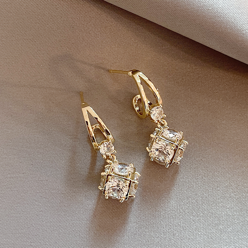 Gold Elegant Cubic Zirconia Earrings