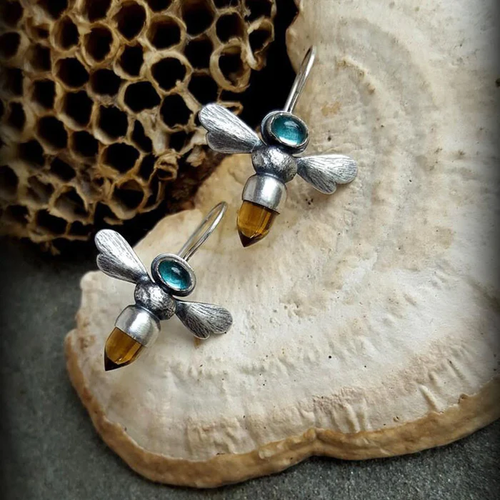 Retro-Inspired Bee Earrings