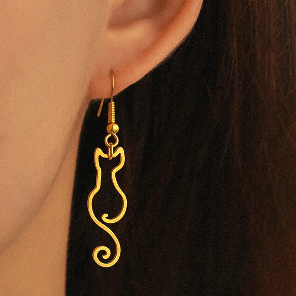 Retro Gold Cat Earrings