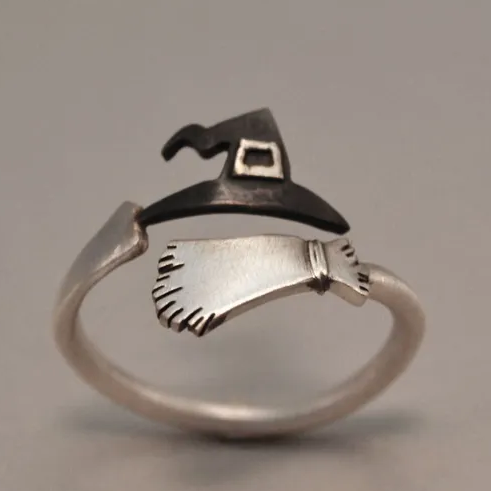 Adjustable Silver Ring with Witch Hat Design
