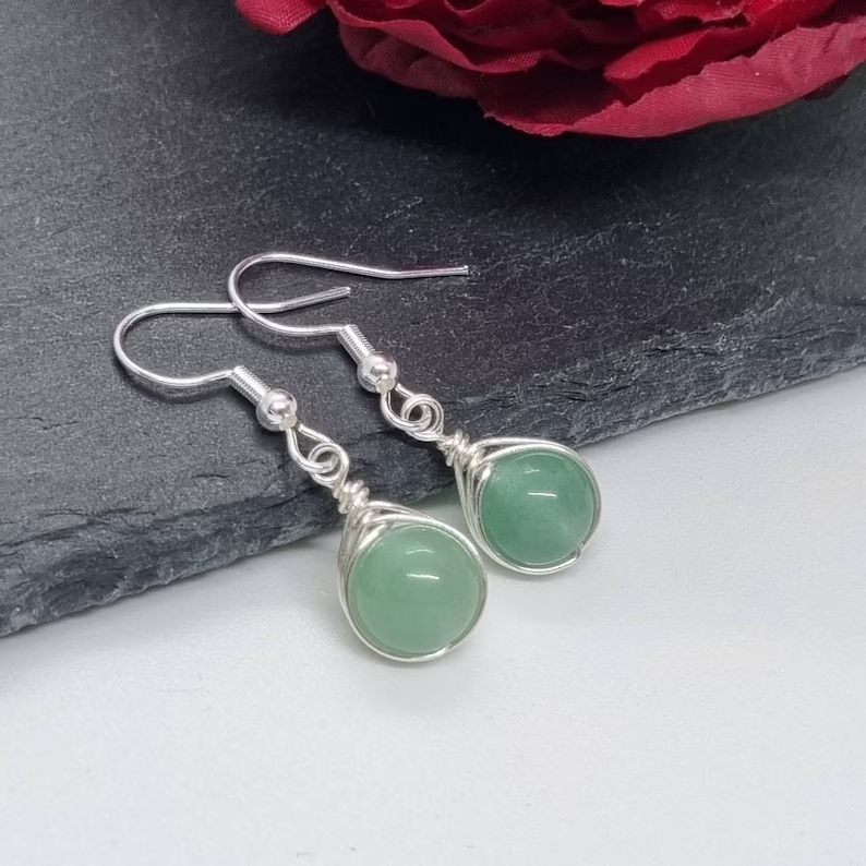 Retro Emerald Crystal Earrings