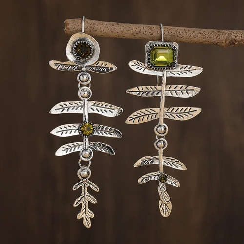 Antique Silver Leaf Zirconia Earrings