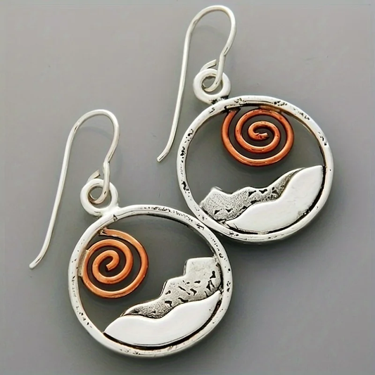 Retro Hollow Hills Earrings