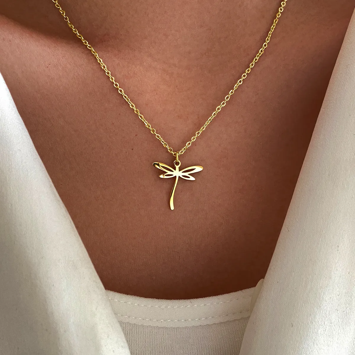 Elegant Hollow Golden Dragonfly Pendant Necklace