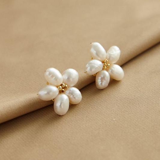 Chic White Petal Pearl Earrings