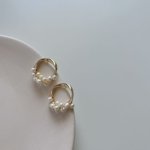 Chic Inlaid Pearl Earrings