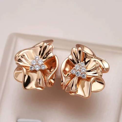 Chic Gold Flower Earrings with Zirconia Accents