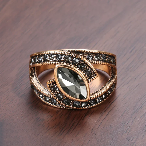 Sophisticated Black Crystal Ring