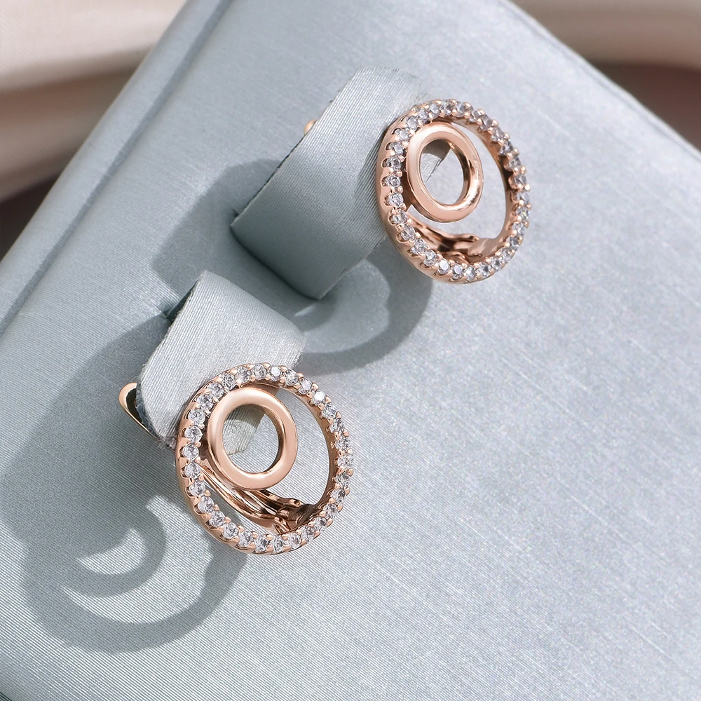 Chic Hollow Spiral Gold Earrings with a Radiant Finish