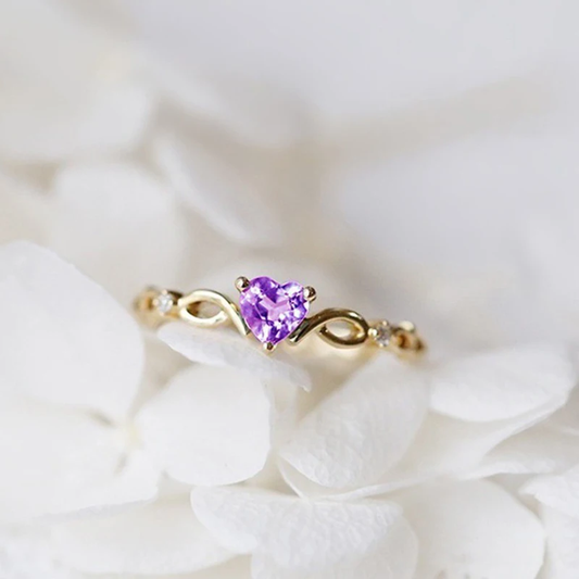 Retro Purple Heart Zirconia Ring