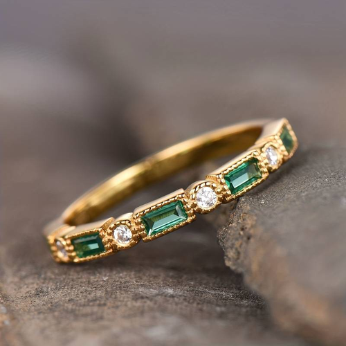 Alex - Gold Ring with Green Zirconia Inlay