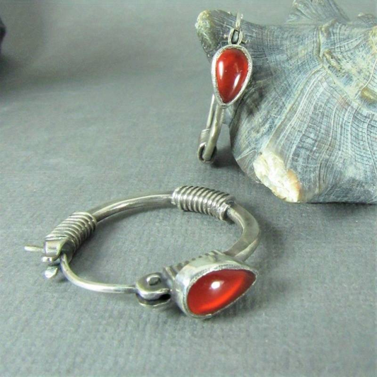 Retro Silver Earrings with Red Gemstone