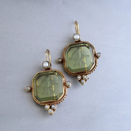 Retro Green and Pearl Earrings