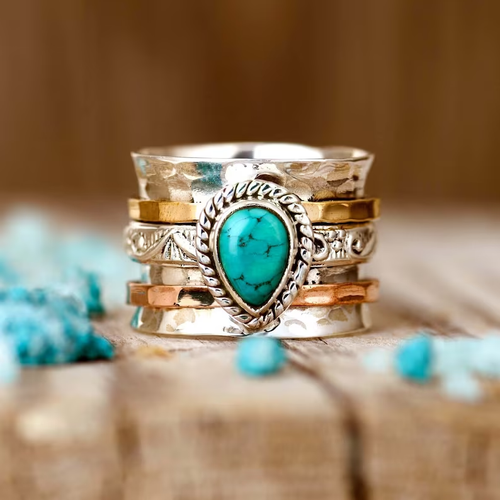 Retro Turquoise Inlaid Stone Ring in Gold and Silver