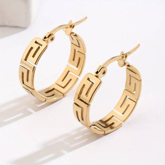 Retro Gold Hollow Hoop Earrings