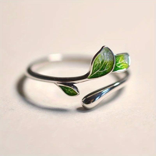 Retro Green Enamel Leaf Ring