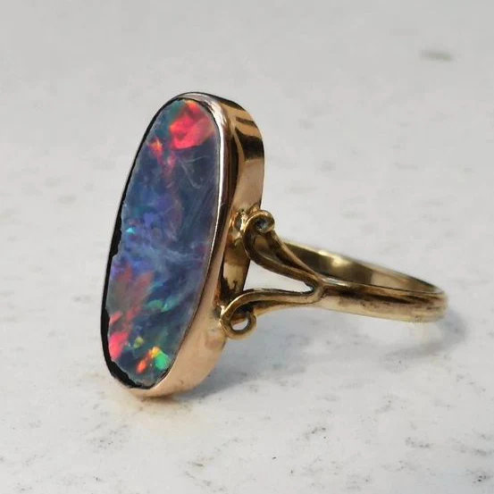 Retro Multicolored Oval Gold Ring