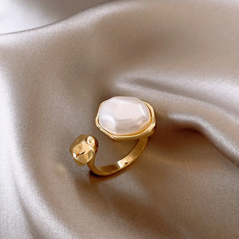 Chic Inlaid Pearl Adjustable Ring