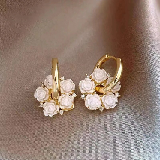 Chic White Floral Earrings
