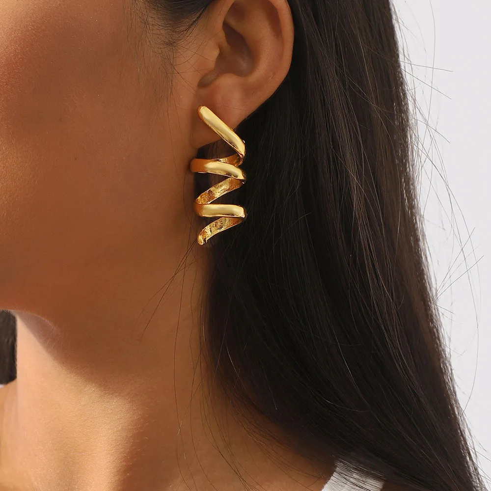 Chic Gold Spiral Earrings