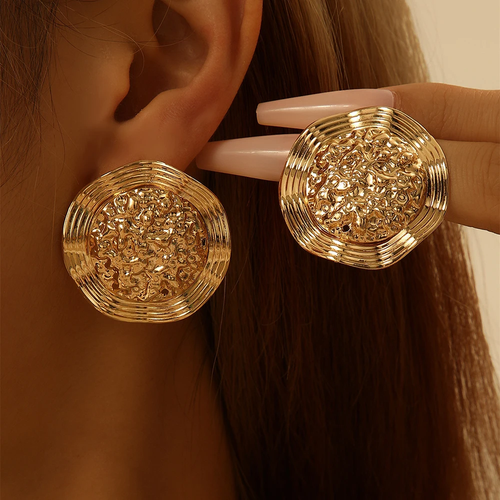 Chic Gold Earrings