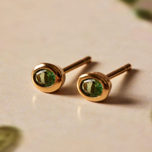 Retro Gold Earrings with Inlaid Green Glass