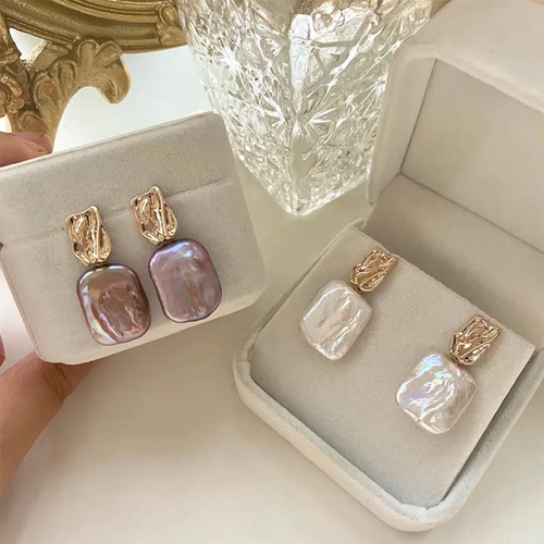 Luxurious Gold Earrings with Baroque Pearls