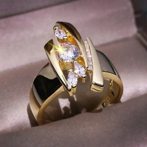 Antique Gold Zirconia Ring