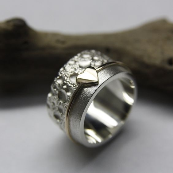 Antique-Inspired Silver Plated Heart Ring