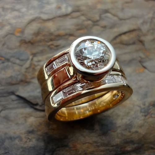 Retro Multi-Layered Glass Ring