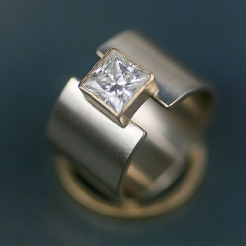 Antique Dark Silver Cubic Zirconia Inlaid Ring