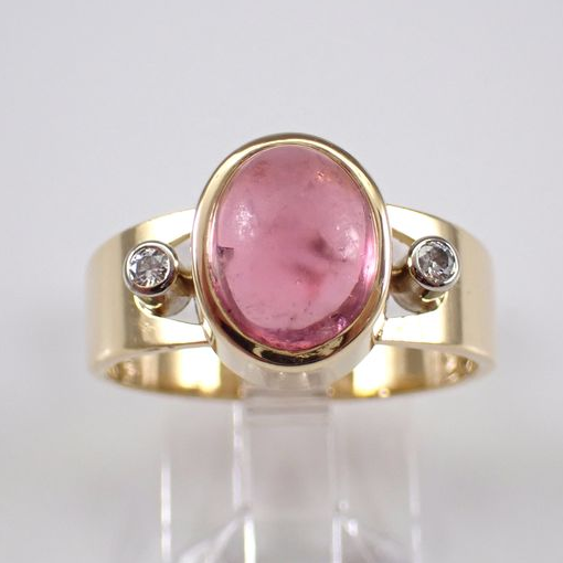 Retro Oval Pink Glass Inlaid Ring
