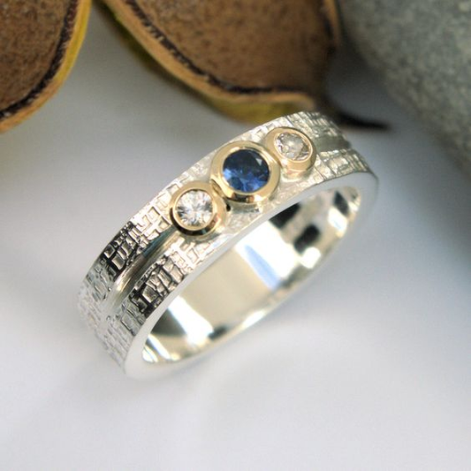 Classic Blue and White Inlaid Zirconia Silver Ring