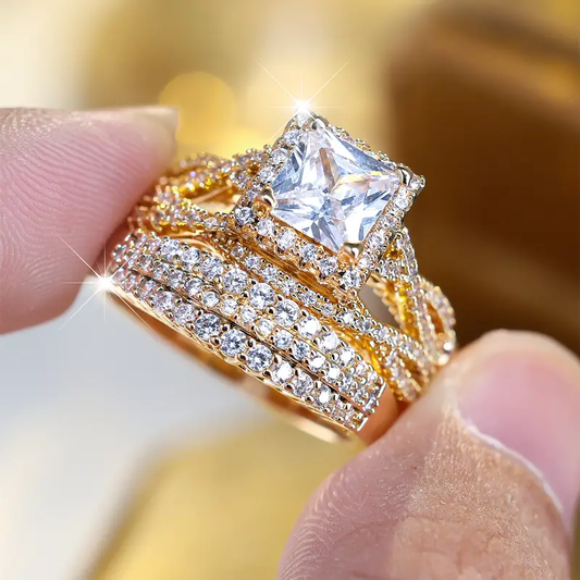 Retro Gold Glittering Ring Collection