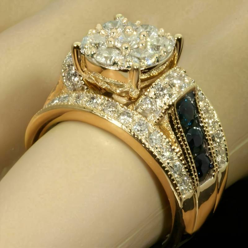 Retro Sparkling Crystal Ring