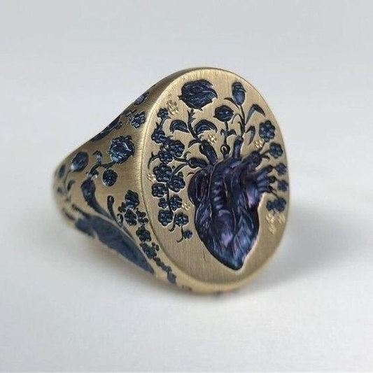 Antique Blue Floral Gold Ring