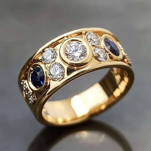 Classic Blue and White Crystal Inlaid Vintage Ring