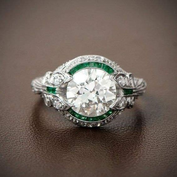 Retro Green Glass Ring with White Zirconia Accents