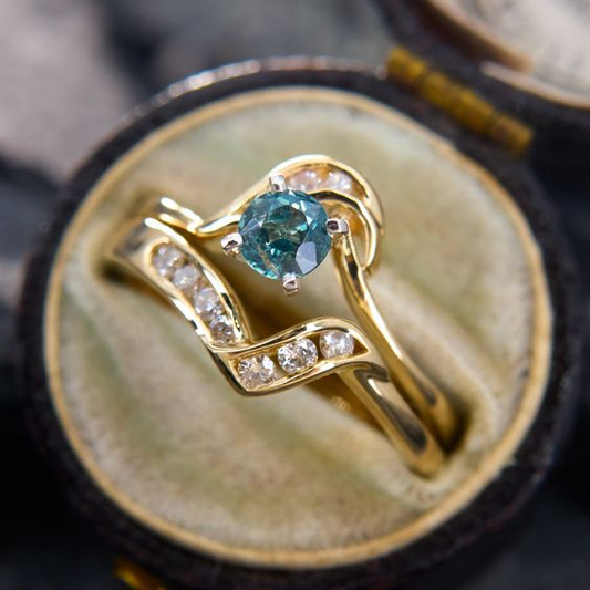 Antique Turquoise Crystal Gold Ring