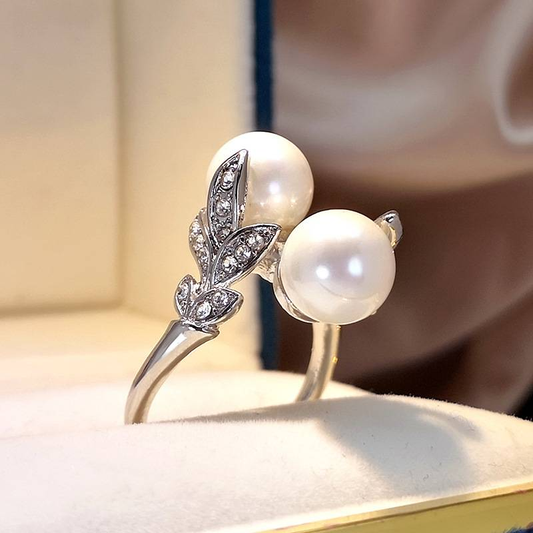 Classic Double Pearl Ring