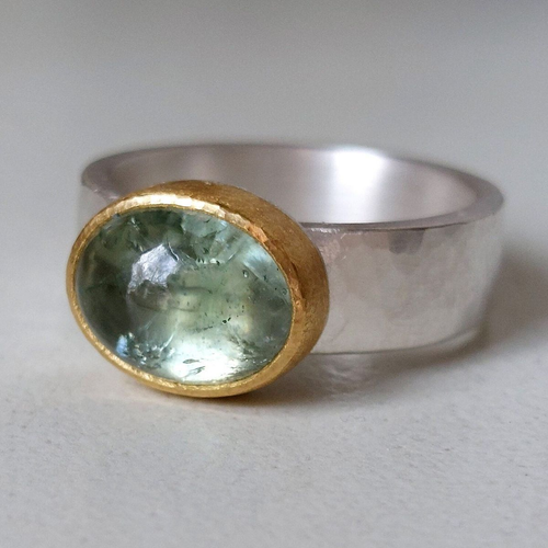 Retro Green Round Stone Ring